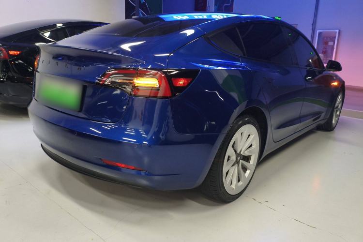 Used Tesla Model 3 2022 Rear-Wheel-Drive Version Rear Right 45 Deg