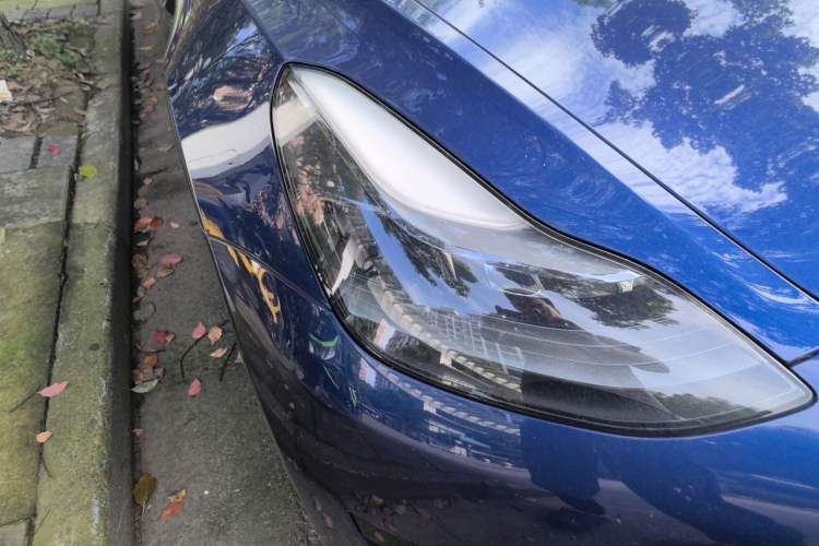 Used Tesla Model 3 2022 Rear-Wheel-Drive Version Right Front Headlight