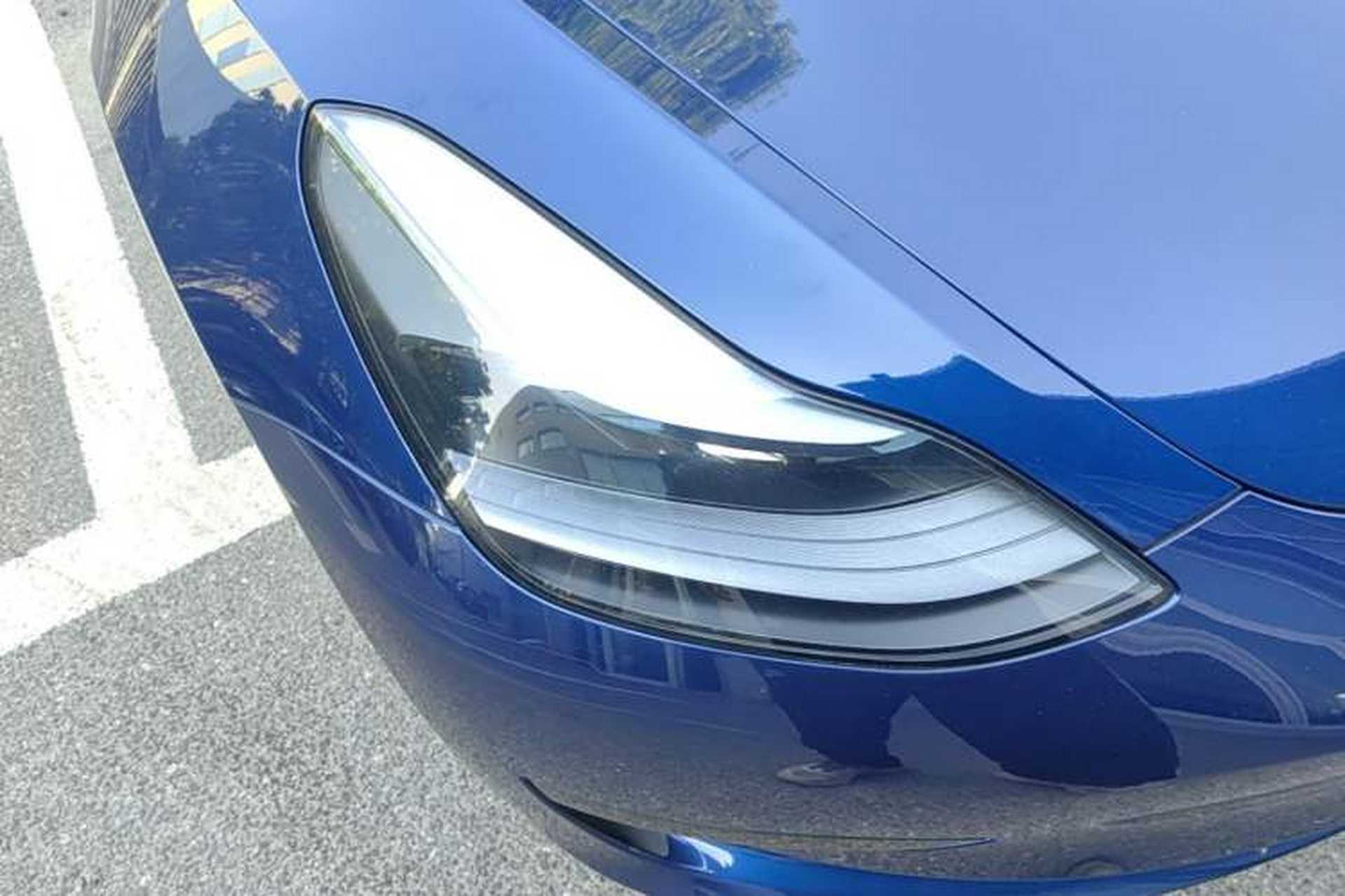 Used Tesla Model 3 2022 Rear-Wheel-Drive Version Right Front Headlight