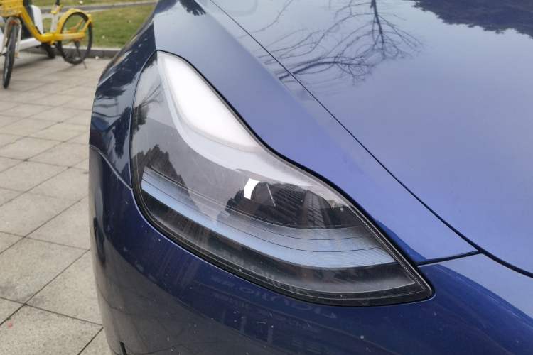 Used Tesla Model 3 2022 Rear-Wheel-Drive Version Right Front Headlight