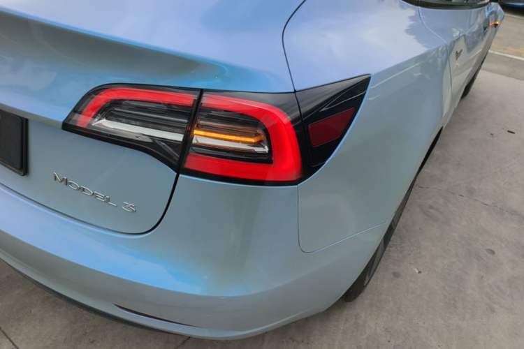 Used Tesla Model 3 2022 Rear-Wheel-Drive Version Right Rear Taillight