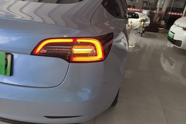 Used Tesla Model 3 2022 Rear-Wheel-Drive Version Right Rear Taillight