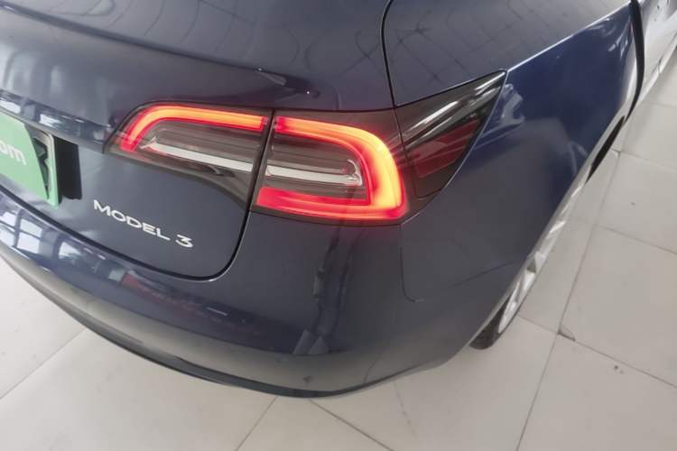Used Tesla Model 3 2022 Rear-Wheel-Drive Version Right Rear Taillight