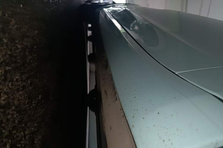 Used Tesla Model 3 2022 Rear-Wheel-Drive Version Right Side Sill