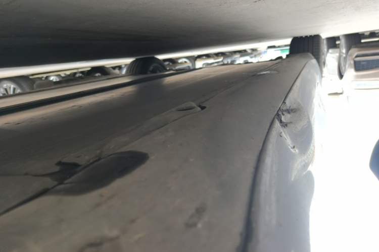 Used Tesla Model 3 2022 Rear-Wheel-Drive Version Right Side Sill