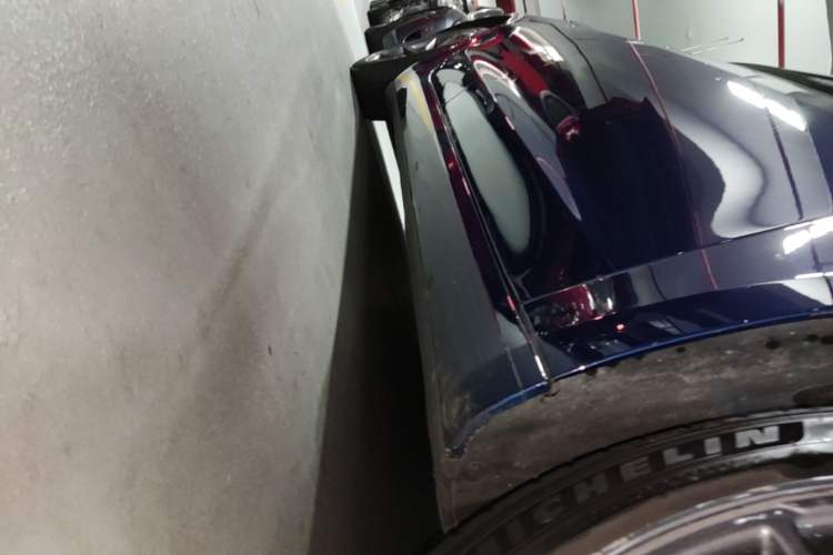 Used Tesla Model 3 2022 Rear-Wheel-Drive Version Right Side Sill