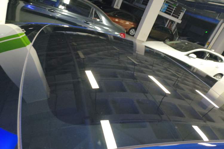 Used Tesla Model 3 2022 Rear-Wheel-Drive Version Roof