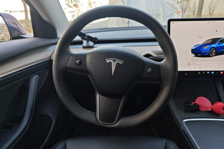 Used Tesla Model 3 2022 Rear-Wheel-Drive Version Steering Wheel