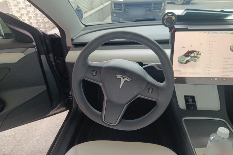 Used Tesla Model 3 2022 Rear-Wheel-Drive Version Steering Wheel