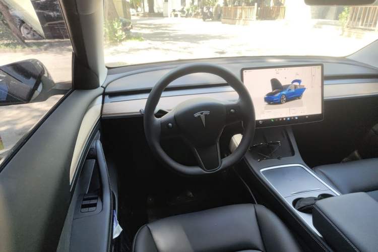 Used Tesla Model 3 2022 Rear-Wheel-Drive Version Steering Wheel