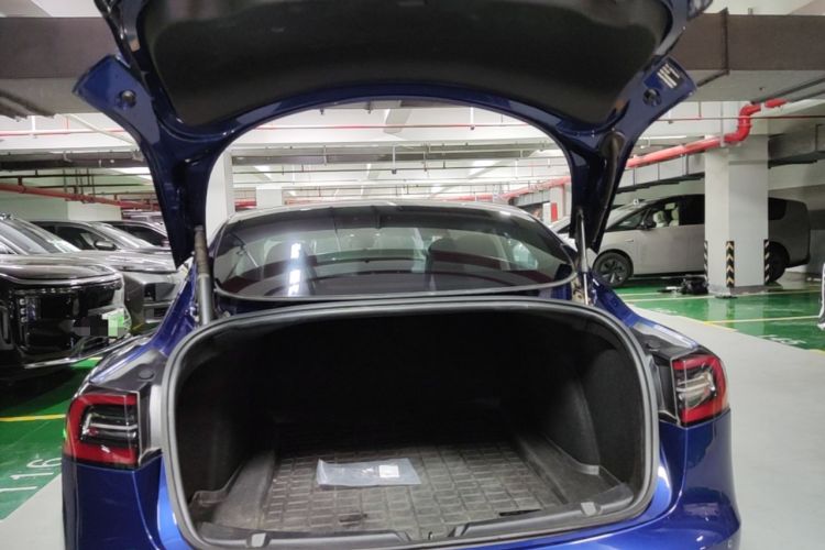 Used Tesla Model 3 2022 Rear-Wheel-Drive Version Trunk