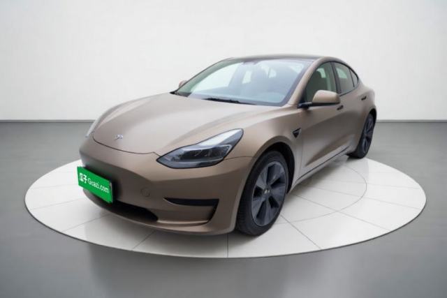 Tesla Model 3 2022 Rear-Wheel-Drive Version مستعملة