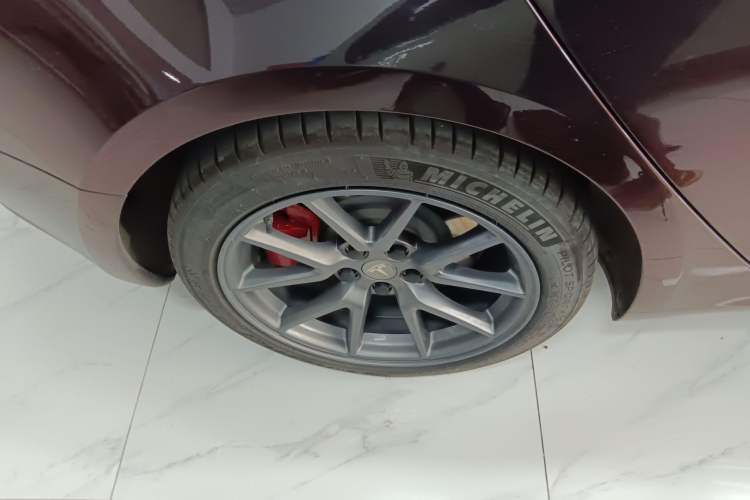 Used Tesla Model 3 2022 Rear-Wheel-Drive Version Exterior 3