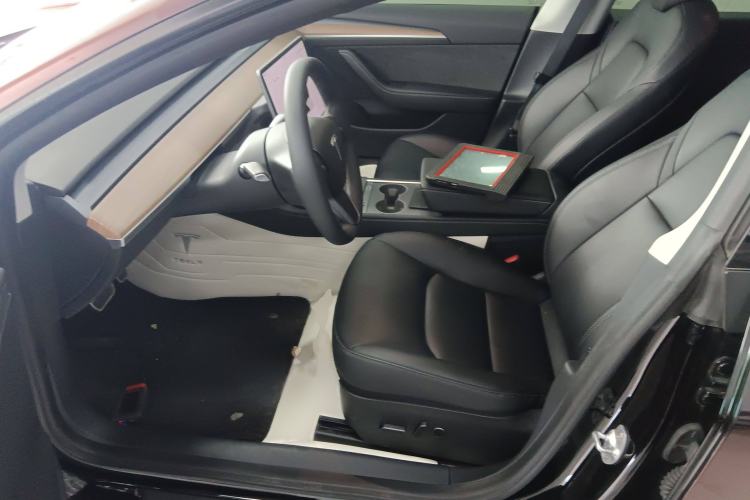 Used Tesla Model 3 2022 Rear-Wheel-Drive Version Left Front Seat