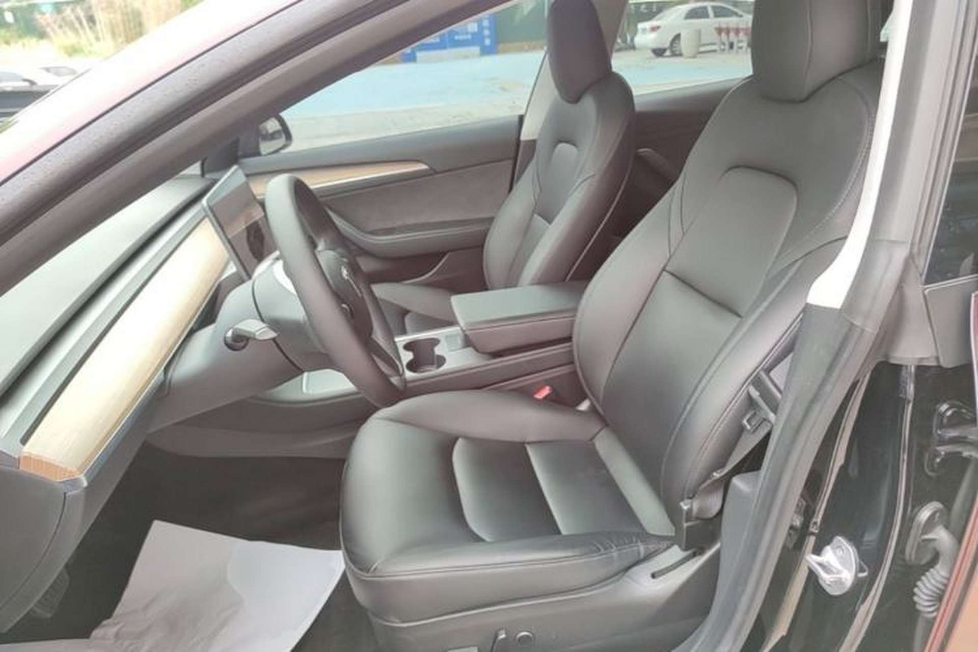 Used Tesla Model 3 2022 Rear-Wheel-Drive Version Left Front Seat