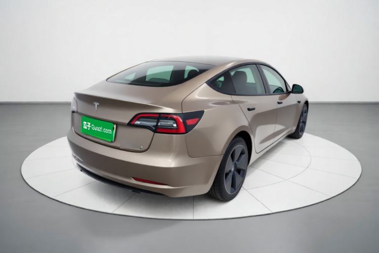 Used Tesla Model 3 2022 Rear-Wheel-Drive Version Rear Right 45 Deg