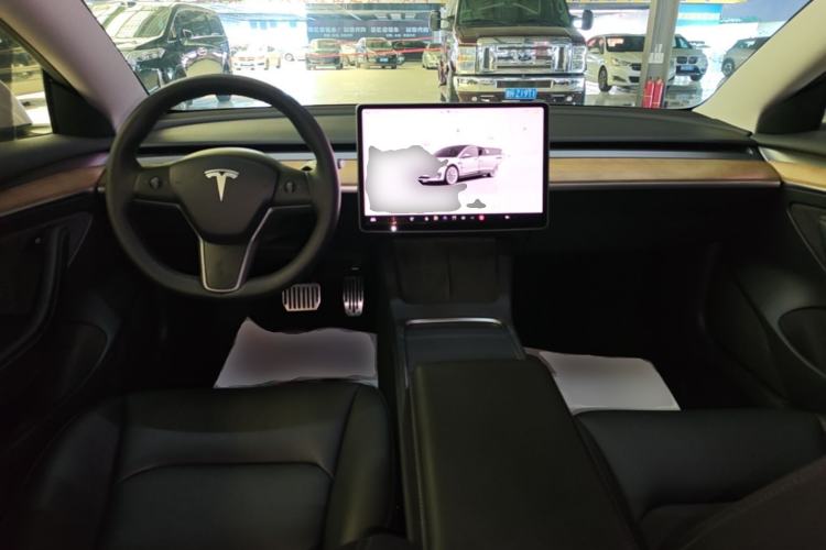 Used Tesla Model 3 2022 Rear-Wheel-Drive Version Center Console