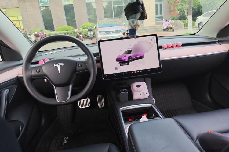 Used Tesla Model 3 2022 Rear-Wheel-Drive Version Center Console