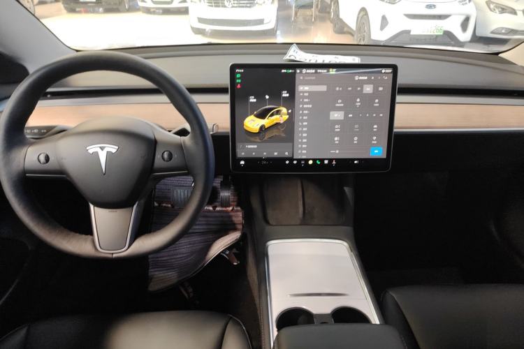 Used Tesla Model 3 2022 Rear-Wheel-Drive Version Center Console