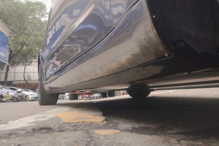 Used Tesla Model 3 2022 Rear-Wheel-Drive Version Right Side Sill