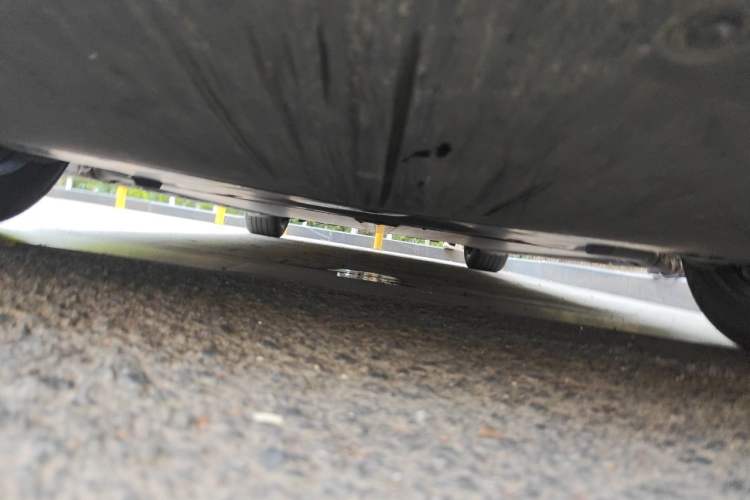Used Tesla Model 3 2022 Rear-Wheel-Drive Version Chassis Front