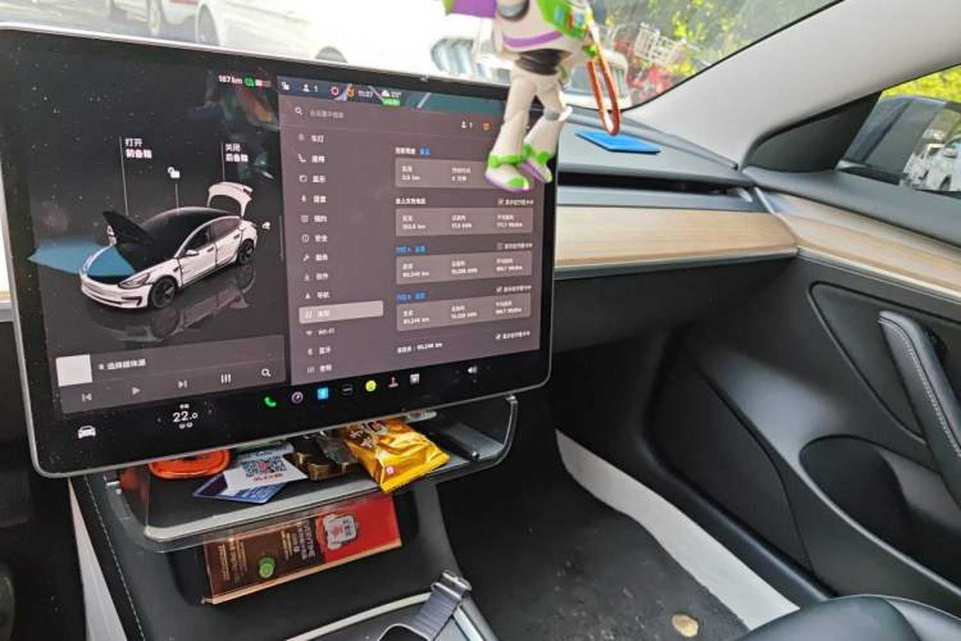 Used Tesla Model 3 2022 Rear-Wheel-Drive Version Audio And AC Panel
