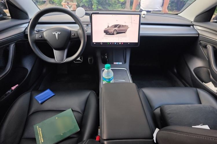Used Tesla Model 3 2022 Rear-Wheel-Drive Version Center Console