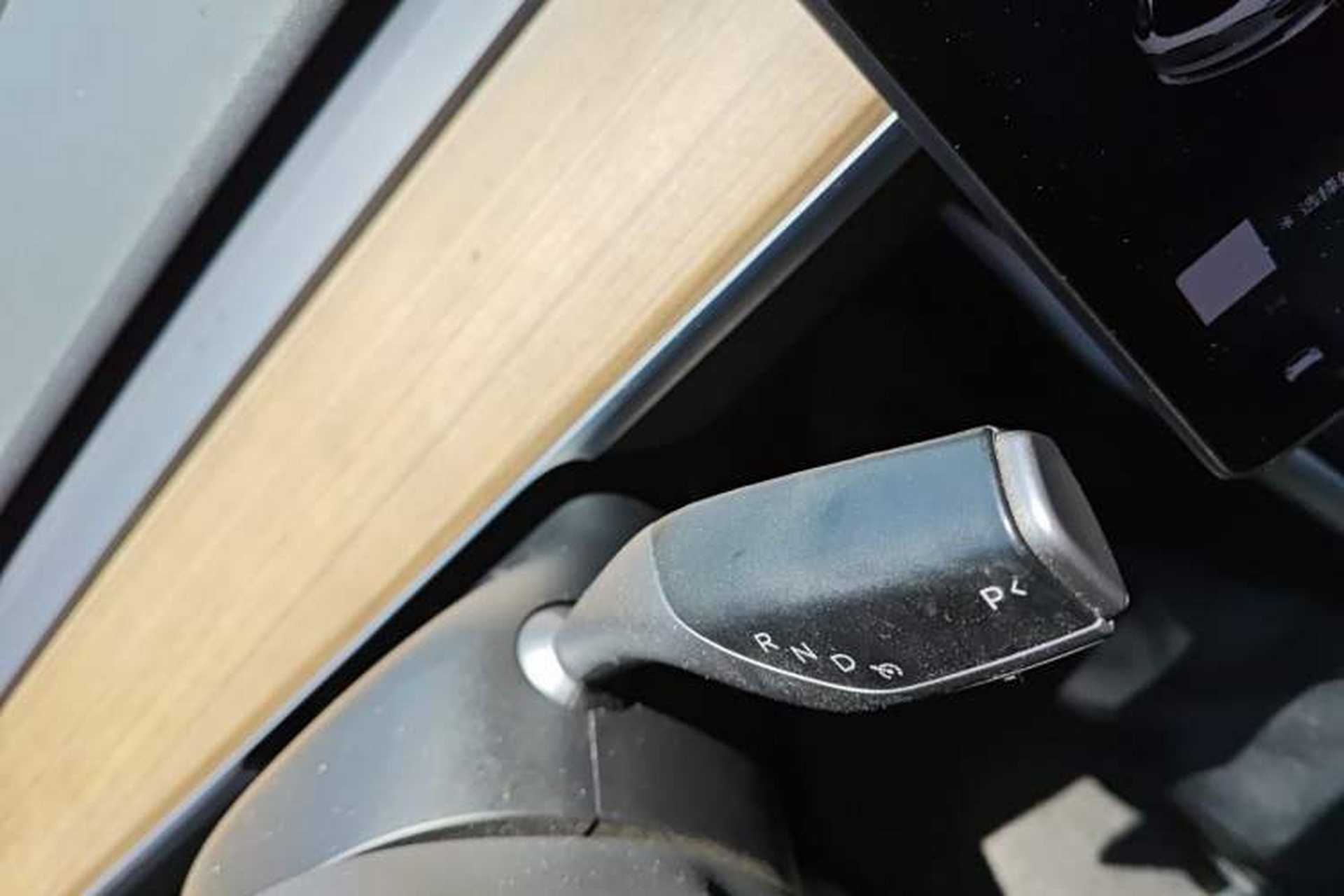 Used Tesla Model 3 2022 Rear-Wheel-Drive Version Gear Lever