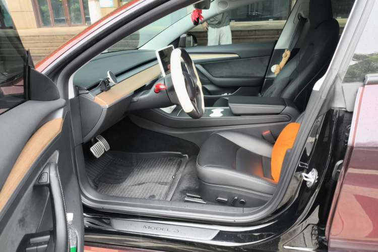 Used Tesla Model 3 2022 Performance High-Performance All-Wheel-Drive Version Left Front Seat