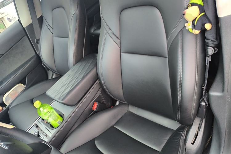 Used Tesla Model 3 2022 Rear-Wheel-Drive Version Left Front Seat