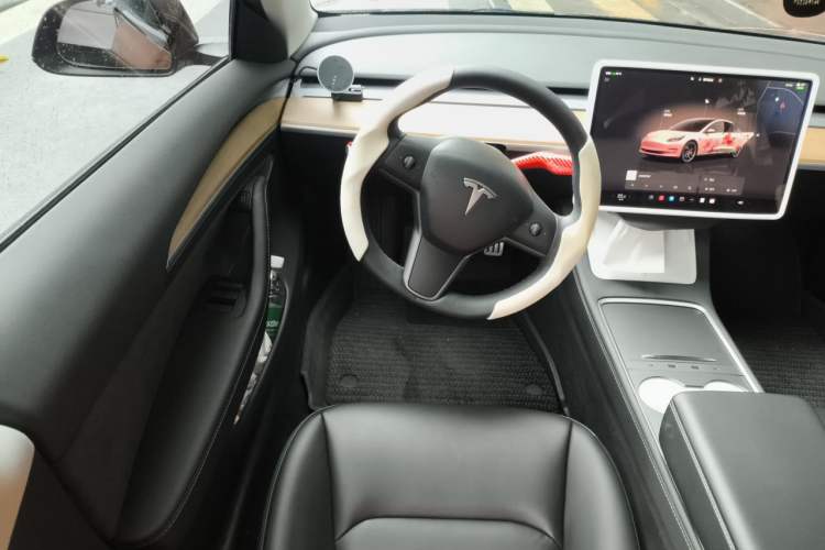 Used Tesla Model 3 2022 Performance High-Performance All-Wheel-Drive Version Steering Wheel