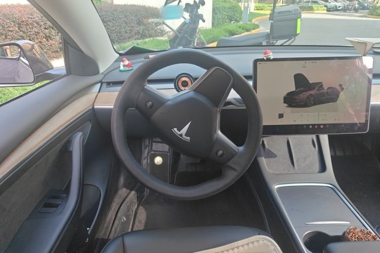 Used Tesla Model 3 2022 Rear-Wheel-Drive Version Steering Wheel