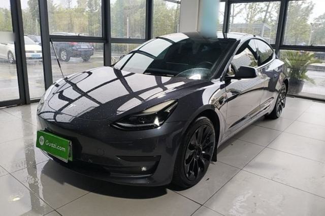 Używany Tesla Model 3 2022 Rear-Wheel-Drive Version
