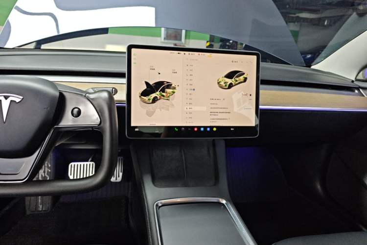 Used Tesla Model 3 2022 Rear-Wheel-Drive Version Audio And AC Panel
