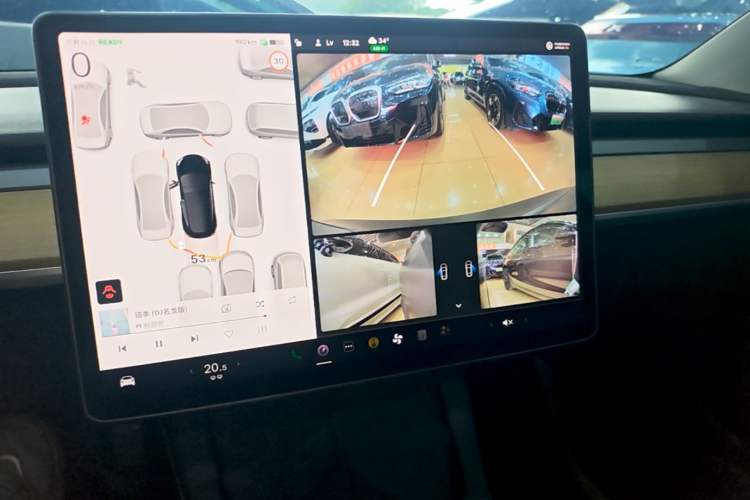 Used Tesla Model 3 2022 Rear-Wheel-Drive Version Audio And AC Panel