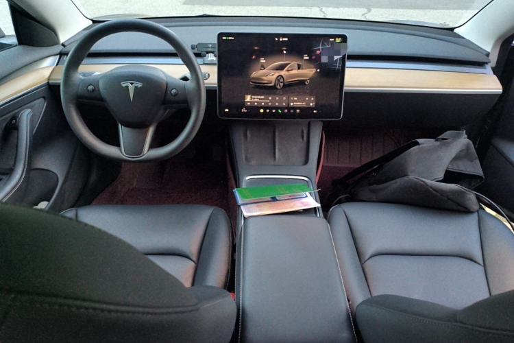 Used Tesla Model 3 2022 Rear-Wheel-Drive Version Center Console