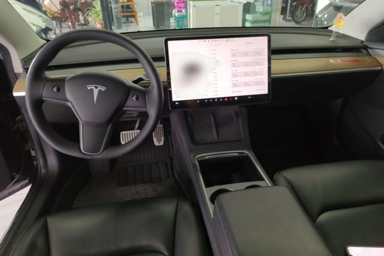 Used Tesla Model 3 2022 Rear-Wheel-Drive Version Center Console