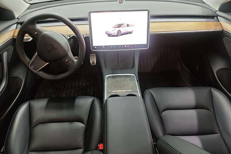Used Tesla Model 3 2022 Rear-Wheel-Drive Version Center Console