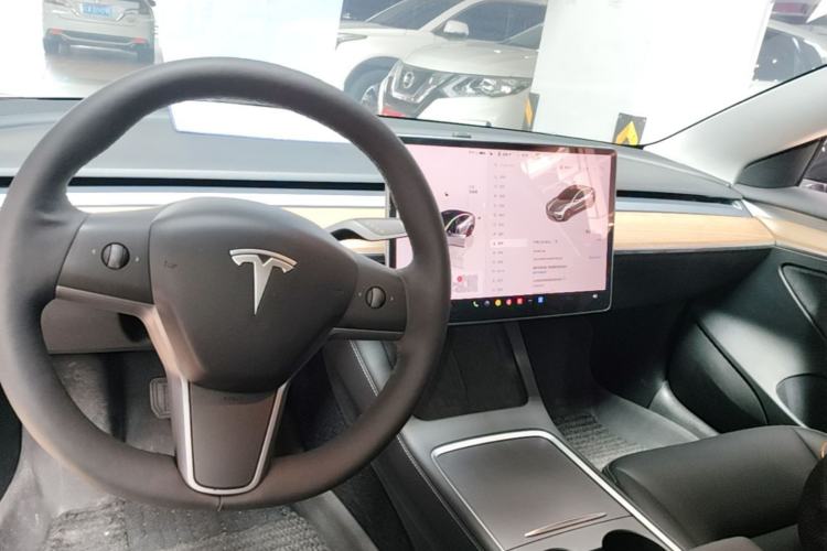 Used Tesla Model 3 2022 Rear-Wheel-Drive Version Center Console