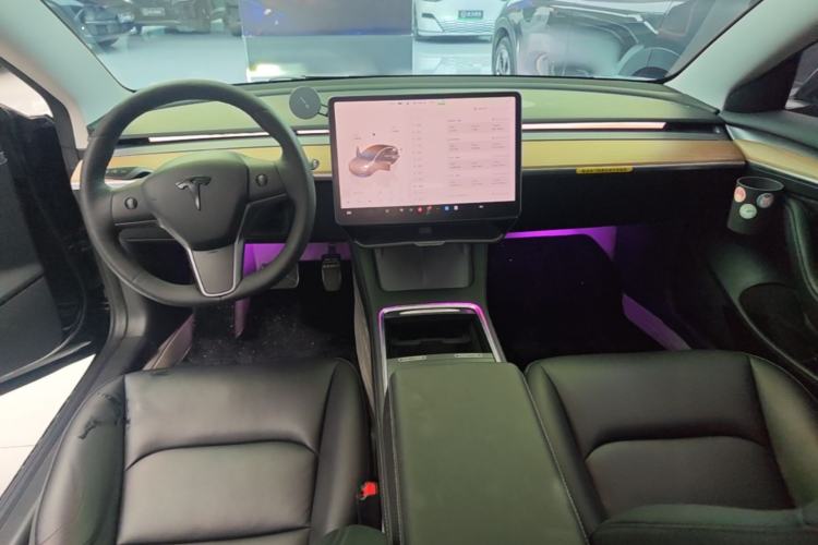 Used Tesla Model 3 2022 Rear-Wheel-Drive Version Center Console