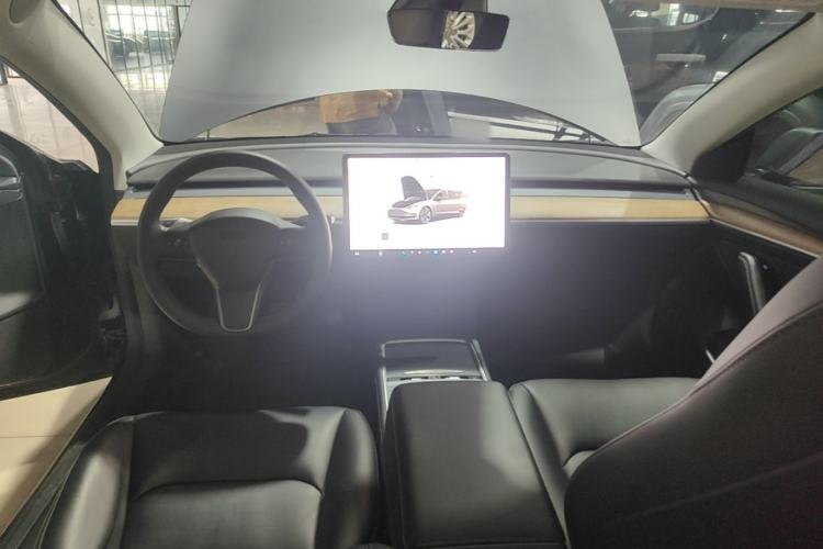 Used Tesla Model 3 2022 Rear-Wheel-Drive Version Center Console
