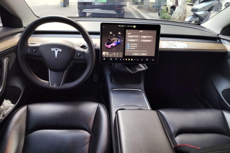 Used Tesla Model 3 2022 Rear-Wheel-Drive Version Center Console