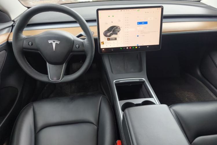 Used Tesla Model 3 2022 Rear-Wheel-Drive Version Center Console