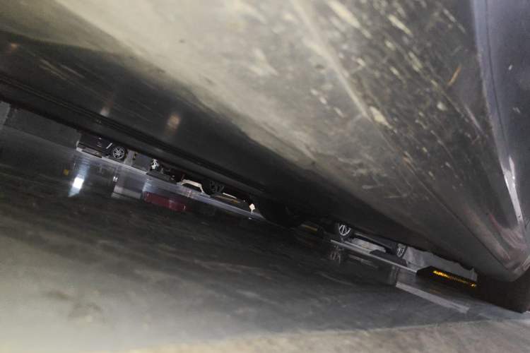 Used Tesla Model 3 2022 Rear-Wheel-Drive Version Chassis Front Left