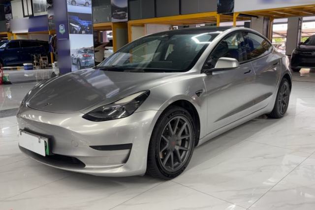 Tesla Model 3 2022 Rear-Wheel-Drive Version с пробегом