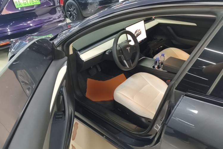 Used Tesla Model 3 2022 Rear-Wheel-Drive Version Driver Seat