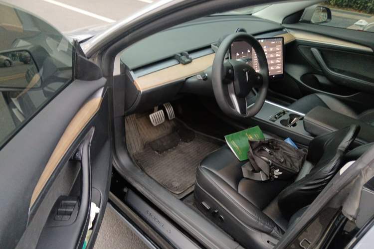Used Tesla Model 3 2022 Performance High-Performance All-Wheel-Drive Version Driver Seat