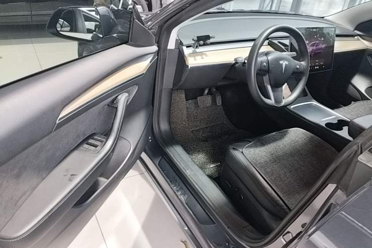 Used Tesla Model 3 2022 Rear-Wheel-Drive Version Driver Seat