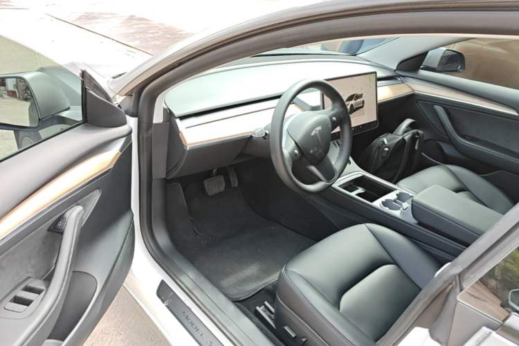 Used Tesla Model 3 2022 Rear-Wheel-Drive Version Driver Seat
