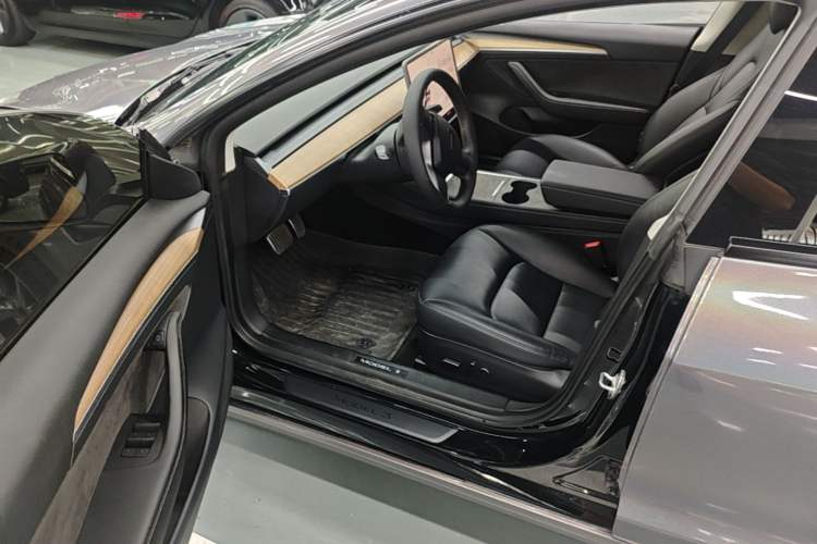 Used Tesla Model 3 2022 Rear-Wheel-Drive Version Driver Seat